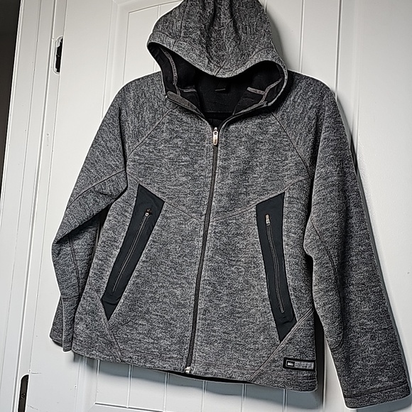 REI Jackets & Blazers - REI XS/S fleece zip up, charcoal grey/black